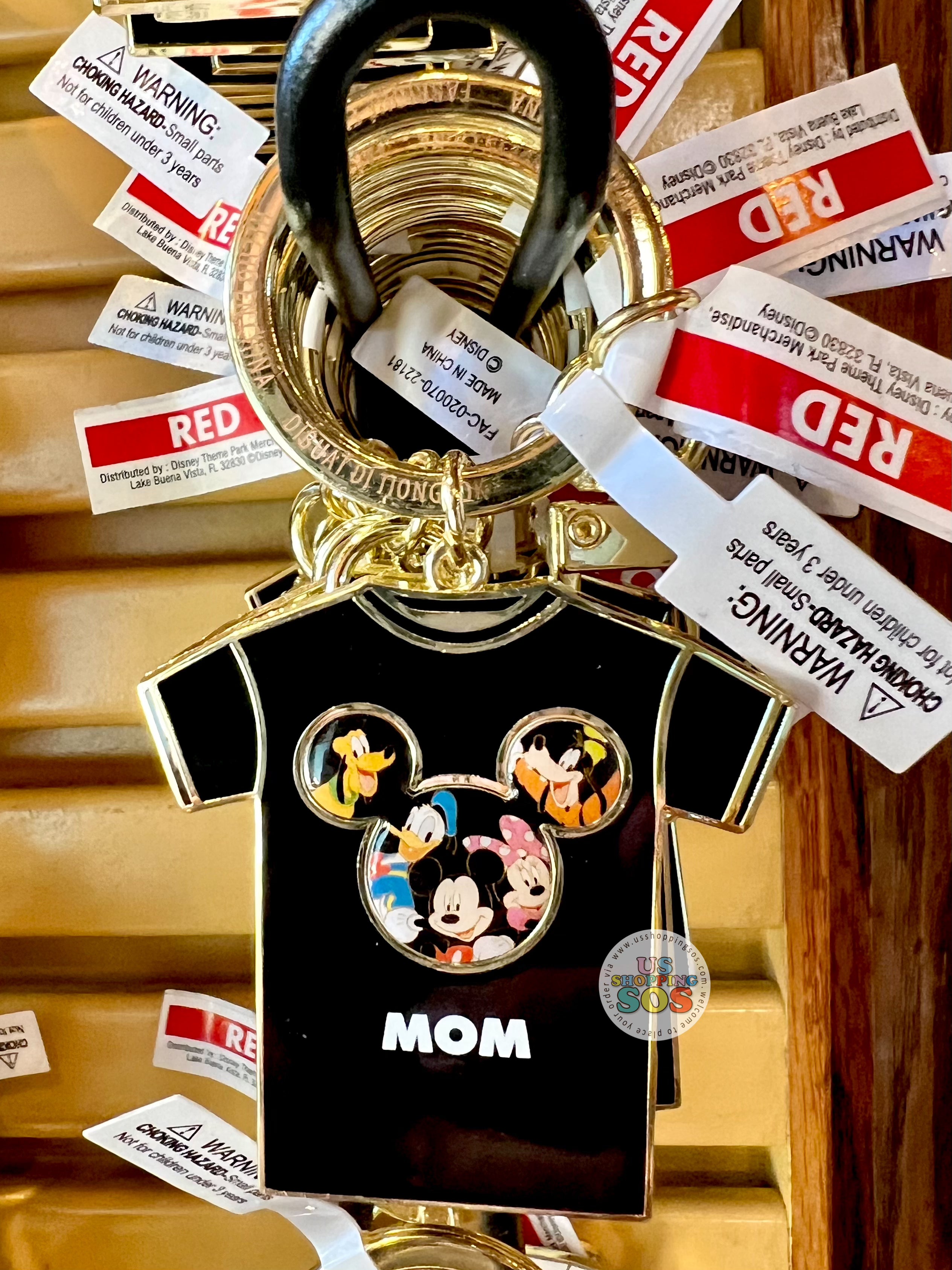 DLR - Mickey & Friends T-shirt Keychain - Mom Online Sale