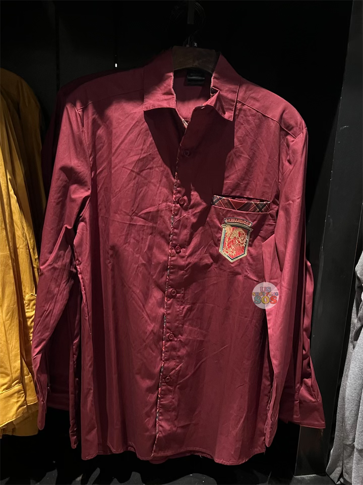 Universal Studios - The Wizarding World of Harry Potter - Gryffindor Button Up Shirt on Sale