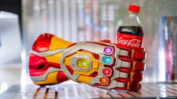 DLR - Iron Man Infinity Light-Up Gauntlet Souvenir Bottle Holder Supply