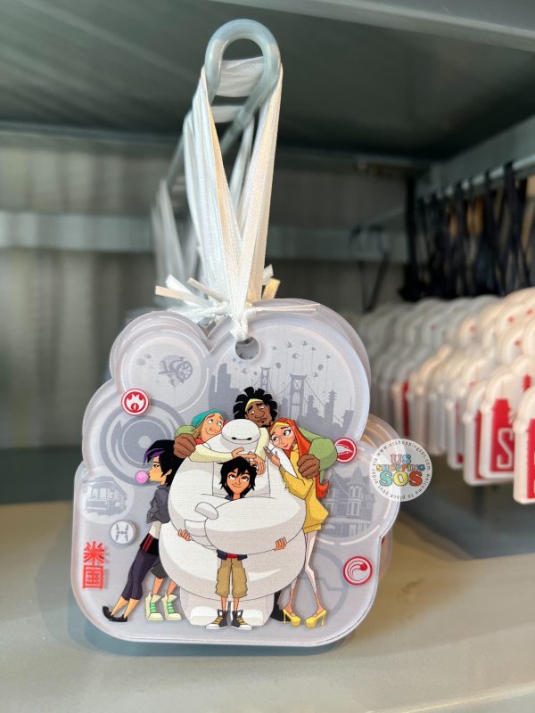 DLR - Big Hero 6 Ornament - All Characters Grey Background Fashion