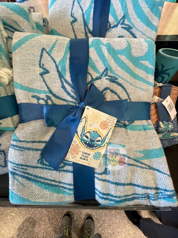 DLR WDW - Stitch Play the Day Away Blanket Throw For Discount